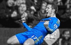 MK体育-利物浦小胜普雷斯顿，布拉德利破门后低调庆祝，展现职业风范