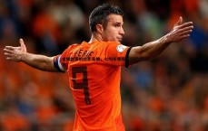 MK体育-古稀剑客的壮志豪情，七旬长者挥剑逐梦世锦赛